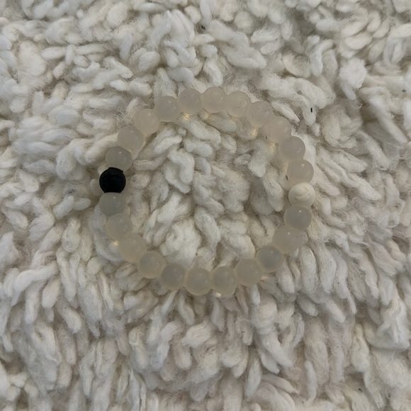 Lot of 5 Lokai Bracelets 🤙🏼🦈✨ - Picture 5 of 7